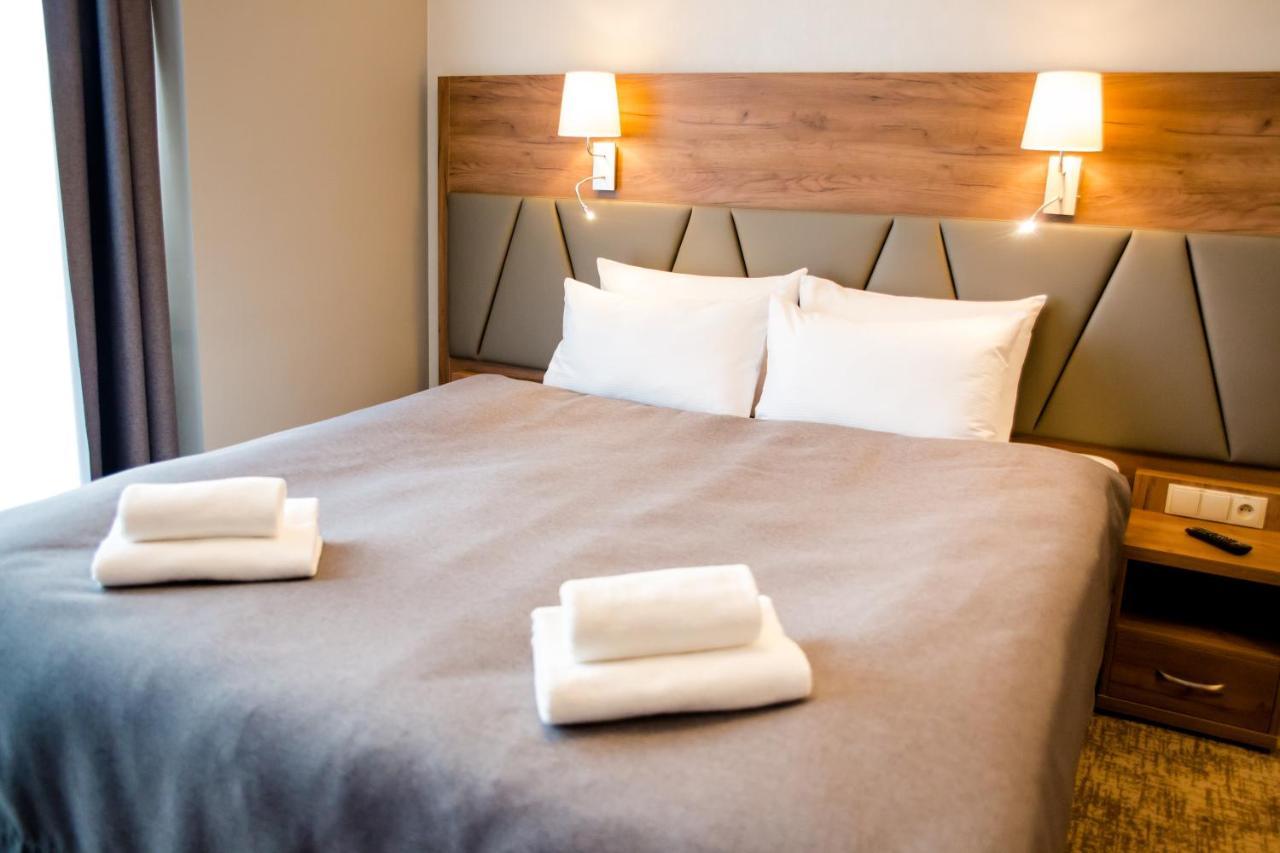Apart Hotel 12 Rzeszów Εξωτερικό φωτογραφία