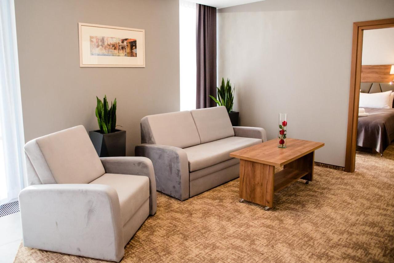Apart Hotel 12 Rzeszów Εξωτερικό φωτογραφία